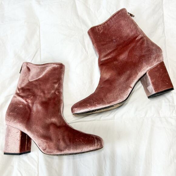 Free People Cecile Velvet Ankle Heel Boots Rose Pink EUC Women’s Size 8.5